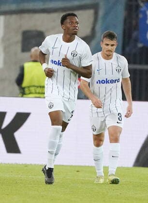 Photo Manuel Geisser 06 10 2022 Stadium Letzigrund Football Season 2022 2023 Europa League Group Stage FC Zuerich PSV Eindhoven Picture Jonathan Okita Goal Scorer FC Zuerich