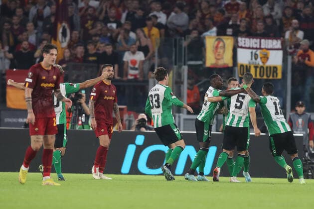 ROME, Italy - 06.10.2022: Guido Rodriguez (Betis) score the goal 1-1 and celebrates in the UEFA Europe League group C match between AS Roma and Real Betis Seville at the Olympic Stadium on October 10, 2022 in Rome, Italy.  Copyright: xMarcoxIacobuccix xipa-agency.netx xMarcoxIacobuccix 0
