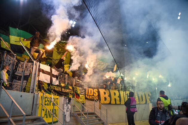 Football Europa League group stage match 03 22 23 SC Freiburg vs FC Nantes 06 10 2022 Pyro in FC Nantes fan block Football Europa League group stage match 03 SC Freiburg vs FC Nantes on Thursday, October 06, 2022 at Europa Park Stadium in Freiburg im Breisgau, Germany Copyright: xBEAUTIFULxSPORTS GerdxGruendlx