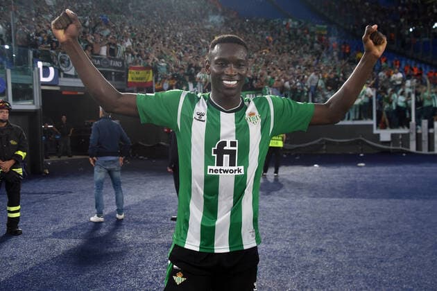 Soccer, Europa League match AS Roma v Real Betis Luiz Henrique of Real Betis celebrating the victory at the end of the match during the Uefa Europa League match AS Roma v Real Betis at Olimpico stadium in Rome, Italy, Oct 06th, 2022. Imago-Images Emmefoto Copyright: xImago-Images Emmefotox