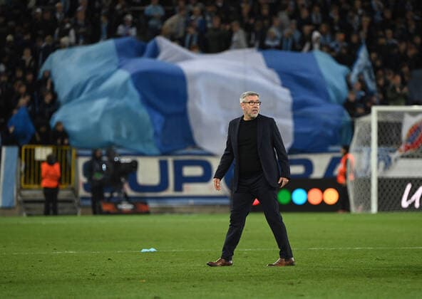 Football, men, season 2022 2023, Europa League, Malmö FF 1 FC Union Berlin 0 1, group stage, group D, matchday 3 , coach Urs Fischer 1 FC Union after the final whistle, behind fans of Malmö, 06 10 2022, Copyright: xMatthiasxKochx