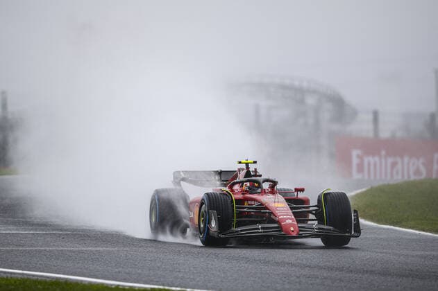 55 SAINZ Carlos (spa), Scuderia Ferrari F1-75, action during the Formula 1 Honda Japanese Grand Prix 2022, 18th round of the 2022 FIA Formula One World Championship, WM, Weltmeisterschaft from October 7 to 9, 2022 on the Suzuka International Racing Course, in Suzuka, Mie Prefecture, Japan - F1 - JAPANESE GRAND PRIX 2022 DPPI Panoramic  _V2_4370