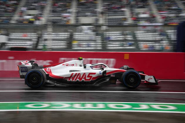 (221007) -- SUZUKA, Oct. 7, 2022 -- Haas F1 Team s German driver Mick Schumacher drives during the first practice session of the Formula One Japan Grand Prix held at the Suzuka Circuit in Suzuka City, Japan, on Oct. 7, 2022. ) (SP)JAPAN-SUZUKA-F1-JAPAN GRAND PRIX-PRACTICE ZhangxXiaoyu 