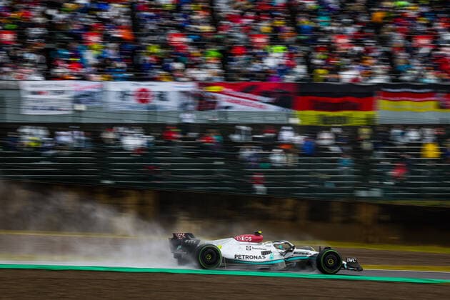 44 HAMILTON Lewis (gbr), Mercedes AMG F1 Team W13, action during the Formula 1 Honda Japanese Grand Prix 2022, 18th round of the 2022 FIA Formula One World Championship, WM, Weltmeisterschaft from Octobre 7 to 9, 2022 on the Suzuka International Racing Course, in Suzuka, Mie Prefecture, Japan - F1 - JAPANESE GRAND PRIX 2022 DPPI Panoramic  20221007_G00D9374