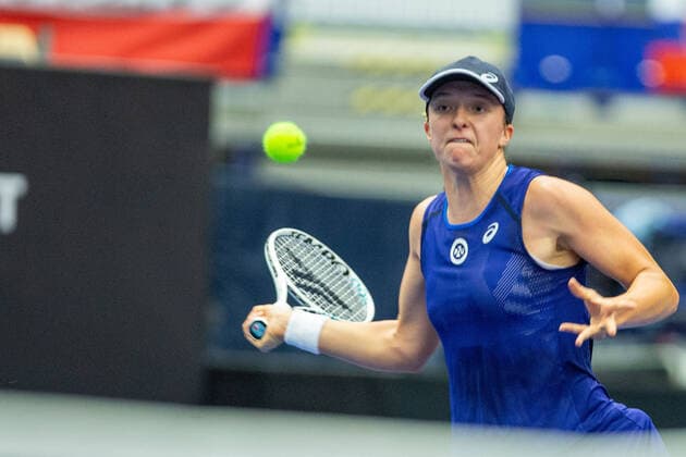 OSTRAVA 07.10.2022 TENIS WTA, Tennis Damen AGEL OPEN 2022 OSTRAVA IGA SWIATEK FOT. MICHAL CHWIEDUK FOKUSMEDIA.COM.PL NEWSPIX.PL --- Newspix.pl POLAND OUT!  221007CHW020