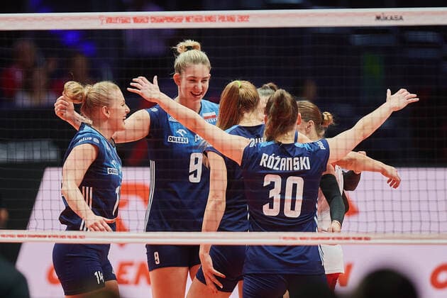 07.10.2022 LODZ, ATLAS ARENA SIATKOWKA KOBIET (VOLLEYBALL) FIVB MISTRZOSTWA SWIATA W SIATKOWCE KOBIET HOLANDIA - POLSKA 2022 ( FIVB VOLLEYBALL WOMEN™S WORLD CHAMPIONSHIPS NETHERLANDS - POLAND 2022) MECZ (GAME) POLSKA- KANADA( POLAND - CANADA) NZ. MAGDALENA STYSIAK.JOANNA WOLOSZ.OLIVIA ROZANSKA. RADOSC FOTO RADOSLAW JOZWIAK CYFRASPORT NEWSPIX.PL --- Newspix.pl POLAND OUT!  _CRJ7651