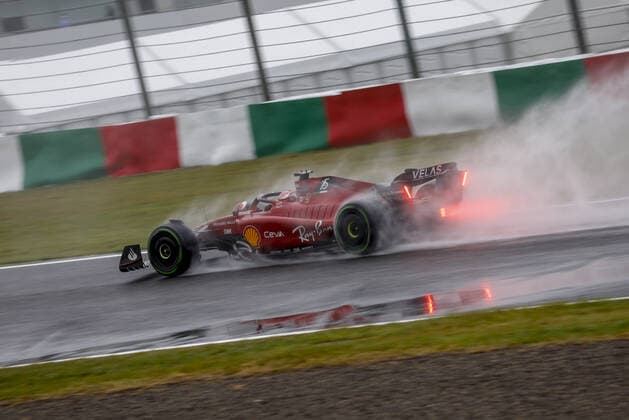 16 LECLERC Charles (mco), Scuderia Ferrari F1-75, action during the Formula 1 Honda Japense Grand Prix 2022, 18th round of the 2022 FIA Formula One World Championship, WM, Weltmeisterschaft from Octobre 7 to 9, 2022 on the Suzuka International Racing Course, in Suzuka, Mie Prefecture, Japan - F1 - JAPANESE GRAND PRIX 2022 DPPI Panoramic  F12022GP18JAP_JK146032