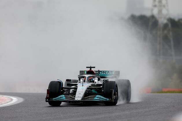 63 RUSSELL George (gbr), Mercedes AMG F1 Team W13, action during the Formula 1 Honda Japense Grand Prix 2022, 18th round of the 2022 FIA Formula One World Championship, WM, Weltmeisterschaft from Octobre 7 to 9, 2022 on the Suzuka International Racing Course, in Suzuka, Mie Prefecture, Japan - F1 - JAPANESE GRAND PRIX 2022 DPPI Panoramic  F12022GP18JAP_JK144304