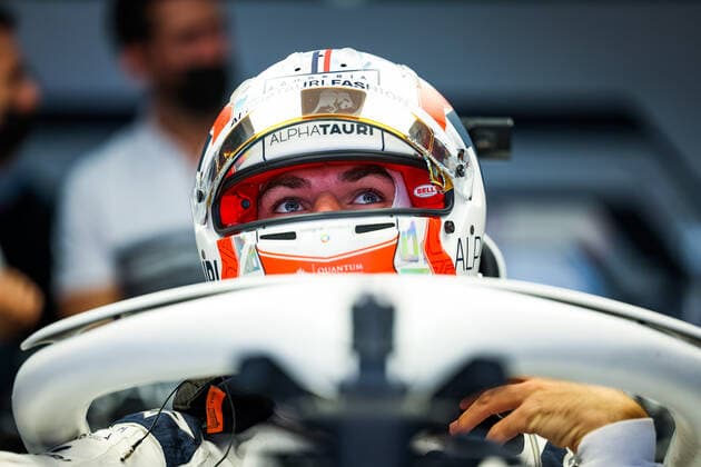 GASLY Pierre (fra), Scuderia AlphaTauri AT03, portrait during the Formula 1 Honda Japanese Grand Prix 2022, 18th round of the 2022 FIA Formula One World Championship, WM, Weltmeisterschaft from Octobre 7 to 9, 2022 on the Suzuka International Racing Course, in Suzuka, Mie Prefecture, Japan - F1 - JAPANESE GRAND PRIX 2022 DPPI Panoramic  20221008_G00D0269