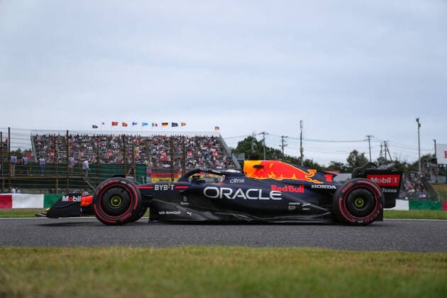 (221008) -- SUZUKA, Oct. 8, 2022 -- Red Bull Racing s Dutch driver Max Verstappen competes during the third practice session of the Formula One Japan Grand Prix held at the Suzuka Circuit in Suzuka City, Japan, on Oct. 8, 2022. ) (SP)JAPAN-SUZUKA-F1-JAPAN GRAND PRIX-3RD PRACTICE ZhangxXiaoyu 