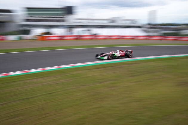 (221008) -- SUZUKA, Oct. 8, 2022 -- Alfa Romeo s Finnish driver Valtteri Bottas competes during the third practice session of the Formula One Japan Grand Prix held at the Suzuka Circuit in Suzuka City, Japan, on Oct. 8, 2022. ) (SP)JAPAN-SUZUKA-F1-JAPAN GRAND PRIX-3RD PRACTICE ZhangxXiaoyu 