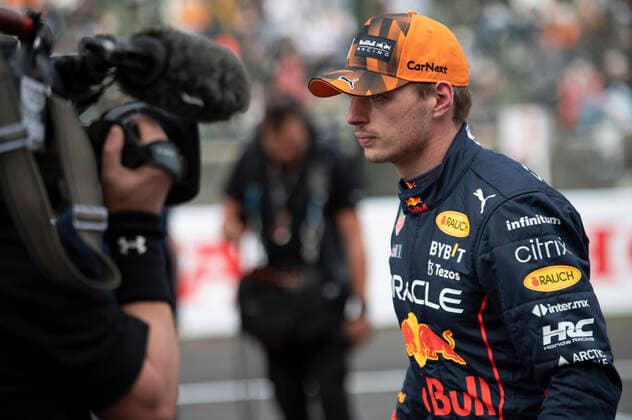 October 8, 2022, Suzuka, Mie, Japan: October 8, 2022: Suzuka Circuit, Mie Prefecture, JAPAN: MAX VERSTAPPEN 1 of Red Bull Racing after qualifying in pole position during the Formula 1 Honda Japanese Grand Prix. Verstappen has a chance to win the World Championship, WM, Weltmeisterschaft this race. Motorsports. Suzuka Japan - ZUMAb177 20221008_zap_b177_014 Copyright: xTaidghxBarronx