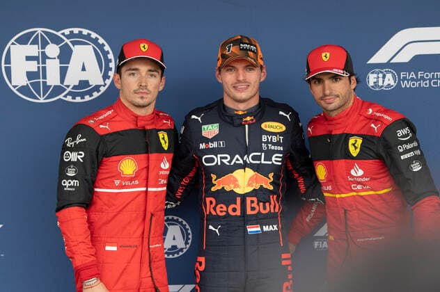October 8, 2022, Suzuka, Mie, Japan: October 8, 2022: Suzuka Circuit, Mie Prefecture, JAPAN: CHARLES LECLERC of Ferrari 16 (left), MAX VERSTAPPEN of Red Bull Racing (Center) CARLOS SAINZ 55 (right) after qualifying 2nd, 1st and 3rd respectively during the Formula 1 Honda Japanese Grand Prix. Motorsports. Suzuka Japan - ZUMAb177 20221008_zap_b177_016 Copyright: xTaidghxBarronx