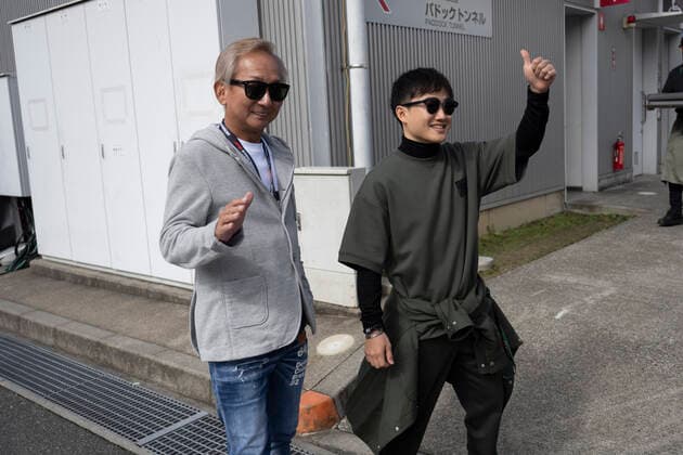 October 8, 2022, Suzuka, Mie, Japan: October 8, 2022: Suzuka Circuit, Mie Prefecture, JAPAN: YUKI TSUNODA of AlphaTauri 22 arrives at Qualifying Day for the Formula 1 Honda Japanese Grand Prix. Max Verstappen of Red Bull Racing qualified in pole position. Motorsports. Suzuka Japan - ZUMAb177 20221008_zap_b177_112 Copyright: xTaidghxBarronx