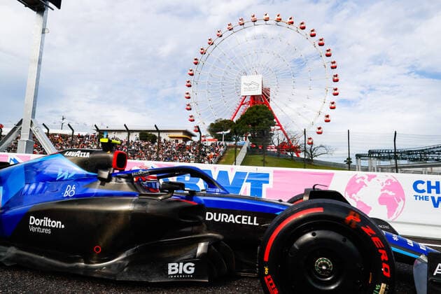 06 LATIFI Nicholas (can), Williams Racing FW44, action during the Formula 1 Honda Japanese Grand Prix 2022, 18th round of the 2022 FIA Formula One World Championship, WM, Weltmeisterschaft from October 7 to 9, 2022 on the Suzuka International Racing Course, in Suzuka, Mie Prefecture, Japan - F1 - JAPANESE GRAND PRIX 2022 DPPI Panoramic  00122041__V2_7473