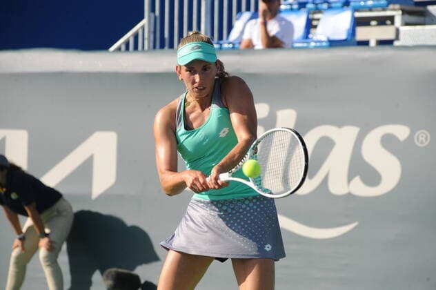 October 8, 2022, Monastir, Tunisia: Elise Mertens (Belgium) in action....Claire Liu (USA) vs Elise Mertens (Belgium) during the 1 2 Jasmin open Tunisia tennis tournament WTA, Tennis Damen 250) in Monastir in the Sahel (160km south east of Tunis) from October 1 to 9, 2022. Tunisia - ZUMAm107 20221008_zaf_m107_038 Copyright: xChokrixMahjoubx