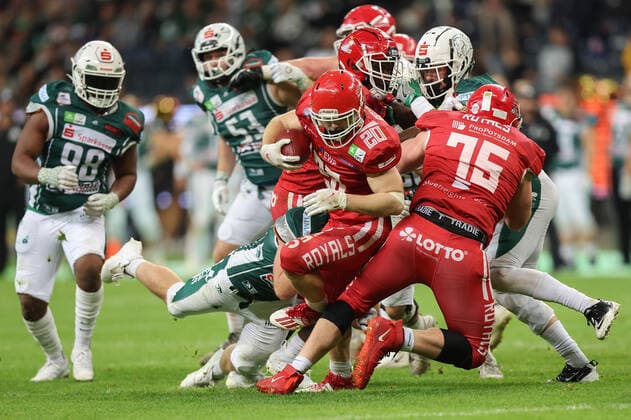 Potsdam Royals Schwäbisch Hall Unicorns, German Bowl XLIII running game by Karri Pajarinen Royals, 20 is stopped Final of the erima GFL between the Potsdam Royals and the Schwäbisch Hall Unicorns on 8 October 2022 at Deutsche Bank Park in Frankfurt am Main , Frankfurt am Main Hesse Germany Deutsche Bank Park