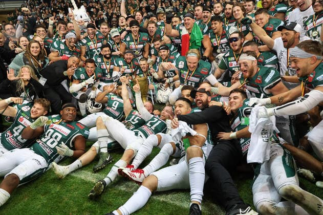 Potsdam Royals Schwäbisch Hall Unicorns, German Bowl XLIII Boundless jubilation of the Unicorns after the victory Final of the erima GFL between the Potsdam Royals and the Schwäbisch Hall Unicorns on 8 October 2022 at Deutsche Bank Park in Frankfurt am Main , Frankfurt am Main Hesse Germany Deutsche Bank Park