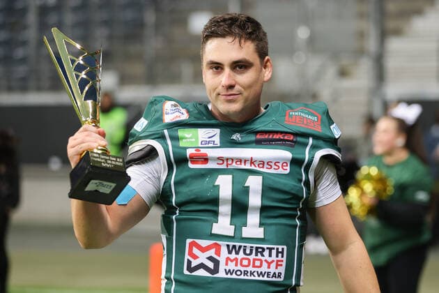 Potsdam Royals Schwäbisch Hall Unicorns, German Bowl XLIII MVP of the game quarterback Reilly Hennessey Unicorns, 11 final of the erima GFL between the Potsdam Royals and Schwäbisch Hall Unicorns on 8 October 2022 at Deutsche Bank Park in Frankfurt am Main , Frankfurt am Main Hesse Germany Deutsche Bank Park