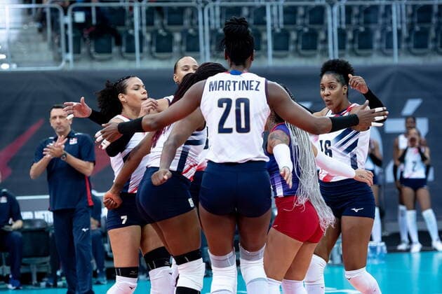 LODZ. 08.10.2022 MISTRZOSTWA SWIATA W SIATKOWCE KOBIET MECZ : DOMINIKANA - KANADA --- FIVB VOLLEYBALL WOMEN World Championship, WM, Weltmeisterschaft 2022 MATCH: DOMINICAN REPUBLIC - CANADA N Z REPREZENTACJA DOMINIKANY TEAM DOMINICAN REPUBLIC ELIZABETH BRAYELIN MARTINEZ FOT. PAWEL PIOTROWSKI 400mm.pl NEWSPIX.PL --- Newspix.pl POLAND OUT!  20221008__PAP003