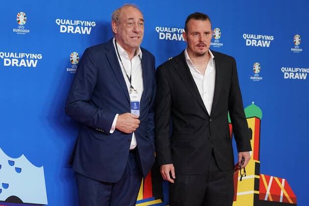 President peter Fischer and Alex Meier Eintracht , Draw of the qualifying groups for the European Championship 2024 in the Frankfurt Festhalle Frankfurt 09 10 2022 EURO2024 Qualifying Draw EM 2024 Draw of the qualifying groups, Festhalle Frankfurt