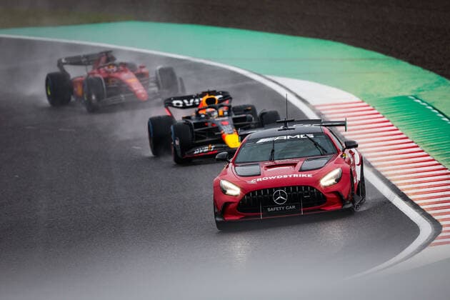 FIA Mercedes AMG Safety Car in action during the Formula 1 Honda Japanese Grand Prix 2022, 18th round of the 2022 FIA Formula One World Championship, WM, Weltmeisterschaft from Octobre 7 to 9, 2022 on the Suzuka International Racing Course, in Suzuka, Mie Prefecture, Japan - F1 - JAPANESE GRAND PRIX 2022 - RACE DPPI Panoramic  20221009_GOOD3692