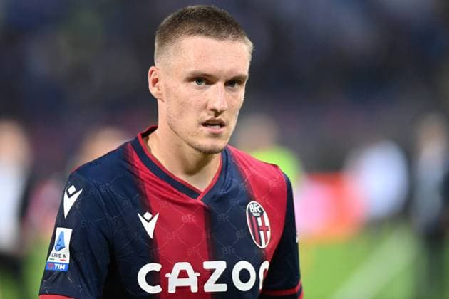 Bologna v Sampdoria - Serie A Jerdy Schouten (bologna FC) portrait during the italian soccer Serie A match Bologna FC vs UC Sampdoria on October 08, 2022 at the Renato Dall Ara stadium in Bologna, Italy Bologna Italy  Copyright: xGianlucaxRiccix originalFilename:livemedia-bolognaf221008_npB2B.jpg