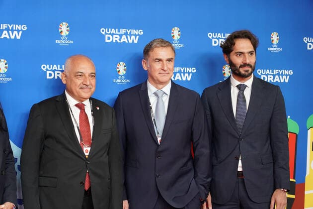 Turkish delegation with national coach Stefan Kuntz and Halil Altintop at the draw of the qualifying groups for the European Championship 2024 in the Festhalle Frankfurt 09 10 2022 EURO2024 Qualifying Draw EM 2024 Draw of the qualifying groups, Festhalle Frankfurt