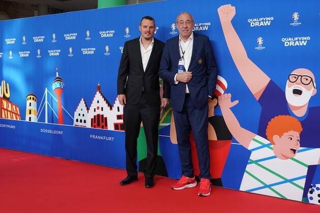 Eintracht President Peter Fischer and Alex Meier arrive for the draw of the qualifying groups for the 2024 European Championship at the Festhalle Frankfurt 09 10 2022 EURO2024 Qualifying Draw EM 2024 Draw of the qualifying groups, Festhalle Frankfurt