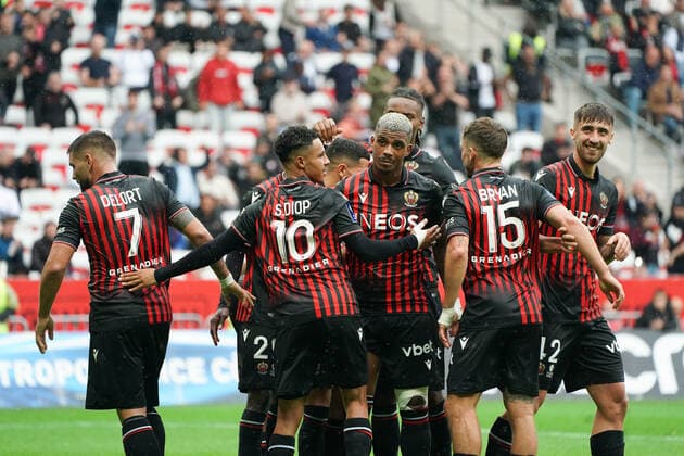 Joie - Andy Delort (OGC Nice) - Equipe de l™OGC Nice FOOTBALL : OGC Nice vs Troyes - Ligue 1 Uber Eats - Nice - 09 10 2022 NorbertScanella Panoramic 