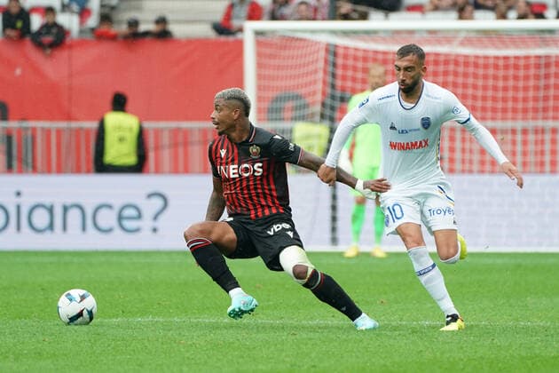 Mario Lemina (OGC Nice) FOOTBALL : OGC Nice vs Troyes - Ligue 1 Uber Eats - Nice - 09 10 2022 NorbertScanella Panoramic 