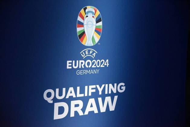 09 10 2022 Frankfurt am Main, EURO2024 Qualifying Draw EM 2024 Draw of Qualifying Groups, Festhalle Frankfurt Symbol photo Logo Euro 2024 emspor, DFL regulations prohibit any use of photographs as image sequences and or quasi video