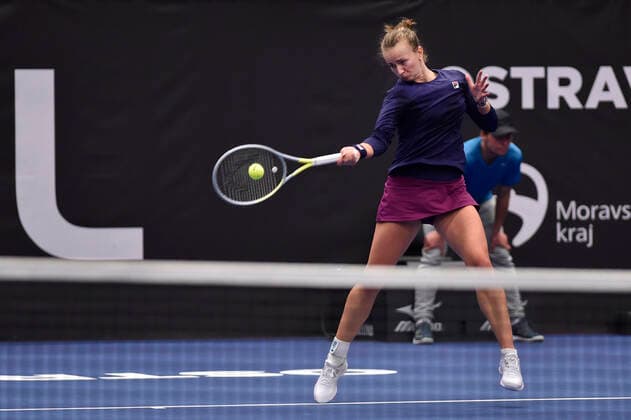 Barbora Krejcikova of Czech Republic in action during the WTA, Tennis Damen Agel Open 2022 women s tennis tournament final match against Iga Swiatek of Poland, on October 9, 2022, in Ostrava, Czech Republic. (CTKxPhoto JaroslavxOzana) CTKPhotoP2022100904975  JAO 17