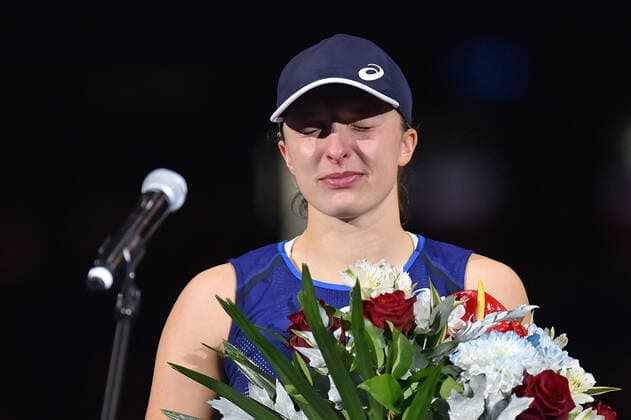 2022.10.09 Ostrava Tenis ziemny, turniej kobiet, turniej WTA, Tennis Damen Ostrawa, AGEL Open 2022, Final Iga Swiatek - Barbora Krejcikova N z Iga Swiatek po meczu, placze, lzy Foto Krzysztof Porebski PressFocus 2022.10.09 Ostrava Tennis, women, WTA tournament Ostrava AGEL Open 2022, Final game Iga Swiatek - Barbora Krejcikova Iga Swiatek po meczu, placze, lzy Credit: Krzysztof Porebski PressFocus NEWSPIX.PL --- Newspix.pl POLAND OUT! 20221009PF_KP103