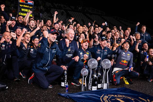 Formula 1 2022 Honda Japanese Grand Prix 09 10 2022, Suzuka International Racing Course, Suzuka, Formula 1 2022 Honda Japanese Grand Prix , in picture World Champion 2022 Max Verstappen NEL , Oracle Red Bull Racing, Chief Technical Officer Adrian Newey, Chief Motorsport Officer Dr Helmut Marko Red Bull Racing Honda , Team Principal Christian Horner Red Bull Racing Honda , Sergio Perez MEX , Oracle Red Bull Racing nordphotoxGmbHx xBratic nph00250
