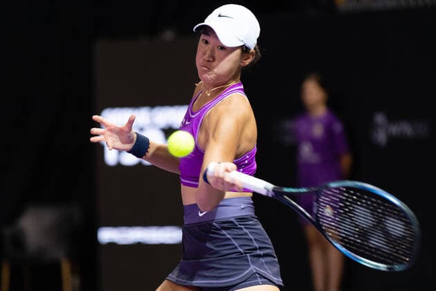 Transylvania Open: WTA, Tennis Damen 250 Tournament In Cluj-Napoc Xiyu WANG in action during her match against Jaquelin CRISTIAN , during WTA 250 Transylvania Open, held in BT Arena, Cluj Napoca 8-16 October 2022 Cluj-Napoca Romania  Copyright: xFlaviuxBuboix originalFilename:buboi-notitle221011_npLBZ.jpg