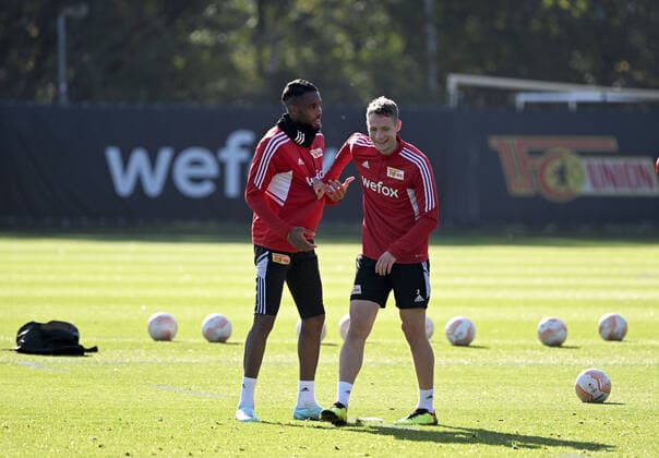 Football, men, season 2022 2023, Europa League, 1 FC Union Berlin, final training before the Europa League match 1 FC Union Berlin Malmö FF, in the picture f l Jordan Siebatcheu 1 FC Union Berlin , Paul Jaeckel 1 FC Union Berlin , 12 10 2022, Copyright: xMatthiasxKochx