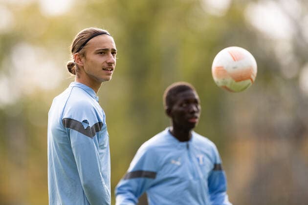 221012 Elison Makolli during a training session with Malmö FF on October 12, 2022 in Malmö Photo Petter Arvidson BILDBYRAN code PA PA0413 football football soccer fotball uefa europa league training practice training malmö ff bbeng,  Copyright: PETTERxARVIDSON BB221012PA006