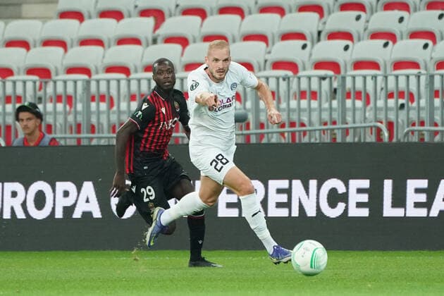 Vlastimil Danicek (Slovacko) - Nicolas Pepe (OGC Nice) FOOTBALL : OGC Nice vs Slovacko - europa conference league - Phase de groupe - Nice - 13 10 2022 NorbertScanella Panoramic 
