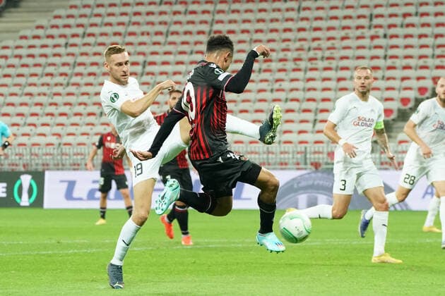 Sofiane Diop (OGC Nice) - Jan Kalabiska (Slovacko) FOOTBALL : OGC Nice vs Slovacko - europa conference league - Phase de groupe - Nice - 13 10 2022 NorbertScanella Panoramic 