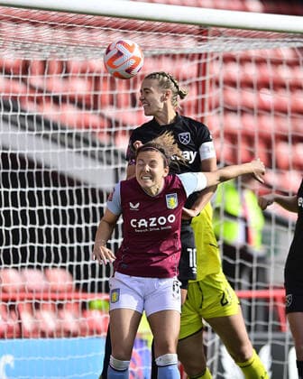 Mandatory Credit: Photo by James Griffiths West Ham United Shutterstock (13467052d) Dagny Brynjarsdottir of West Ham United scores West Ham United Women v Aston Villa Women, Barclays Women s Super League, Football, Chigwell construction stadium, Bescot Stadium, Walsall, UK - 15 Oct 2022 EDITORIAL USE ONLY No use with unauthorised audio, video, data, fixture lists, club league logos or live services. Online in-match use limited to 120 images, no video emulation. No use in betting, games or single club league player publications. West Ham United Women v Aston Villa Women, Barclays Women s Super League, Football, Chigwell construction stadium, Bescot Stadium, Walsall, UK - 15 Oct 2022 EDITORIAL USE ONLY No use with unauthorised audio, video, data, fixture lists, club league logos or live services. Online in-match use limited to 120 images, no video emulation. No use in betting, games or single club league player publications. Copyright: xJamesxGriffiths WestxHamxUnited Shutterstockx 13467052d