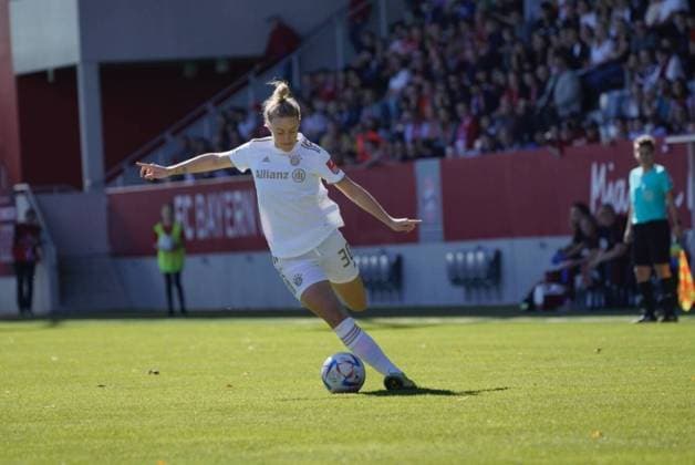 Flyeralarm Frauenbundesliga - FC Bayern Munich v 1. FC Koeln Carolin Simon ( 30 Frankfurt ) during the Flyeralarm Frauenbundesliga game between FC Bayern Munich and 1. FC Koeln at FC BAYERN CAMPUS in Munich, GERMANY. Julia Kneissl SPP Copyright: xJuliaxKneissl SPPx julia_christin_kneissl_sports_press_photo_173764