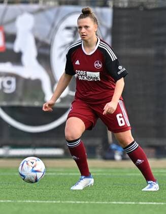 16 10 2022 soccer season 2022 2023 2 women soccer 2 Bundesliga 5 matchday 1 FC Nürnberg FCN club SC Freiburg II Jessica May 6, 1 FC Nürnberg FCN crop single image