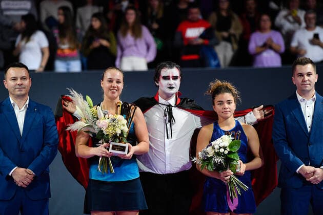 Transylvania Open: WTA, Tennis Damen 250 Tennis Damen Tournament in Cluj-Napoca, BT Arena, 8-16 October 2022 Anna Blinkova and Jasmine Paolini , during WTA 250 Transylvania Open, held in BT Arena, Cluj Napoca 8-16 October 2022 Cluj-Napoca Cluj Copyright: xANCAxTEPEIx