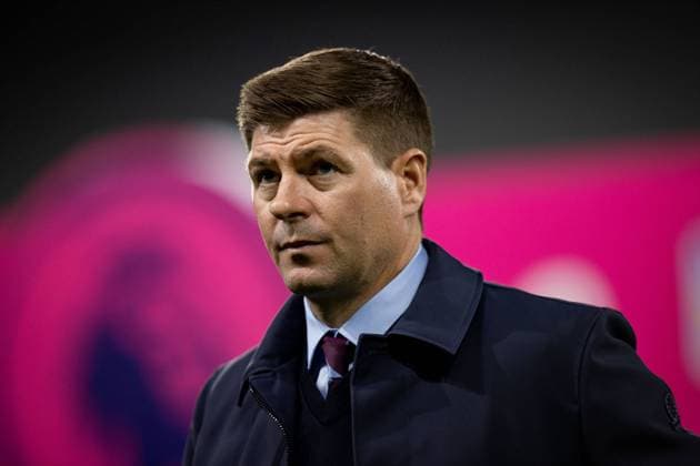 Fulham v Aston Villa Premier League 20 10 2022. Aston Villa manager Steven Gerrard during the Premier League match between Fulham and Aston Villa at Craven Cottage, London, England on 20 October 2022. London Craven Cottage Greater London England Editorial use only DataCo restrictions apply See www.football-dataco.com , Copyright: xIanxStephenx PSI-16188-0005