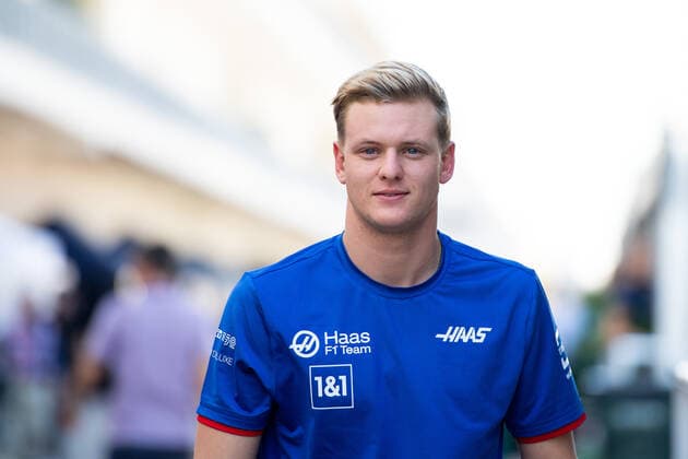 Mick Schumacher GER, Haas F1 Team 47 in the paddock, USA, Formula 1 Grand Prix of the USA, Circuit of the Americas Austin, Mediaday, 20 10 2022 USA, Formula 1 Grand Prix of the USA, Circuit of the Americas Austin, Mediaday, 20 10 2022 Austin Copyright: xEibner Memmlerx EP_MMR