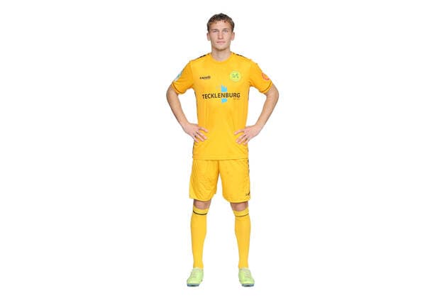 Straelen, Germany 22 October 2022 Regionalliga West 2022 2023 SV Straelen team shooting team photo Joep Munsters SV Straelen Tecklenburg stadium North Rhine-Westphalia Copyright: xFotostandx xvanxderxVeldenx