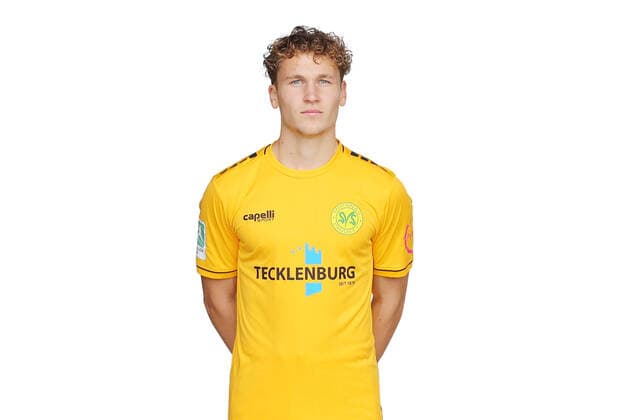 Straelen, Germany 22 October 2022 Regionalliga West 2022 2023 SV Straelen team shooting team photo Niek Munsters SV Straelen Tecklenburg stadium North Rhine Westphalia Copyright: xFotostandx xvanxderxVeldenx
