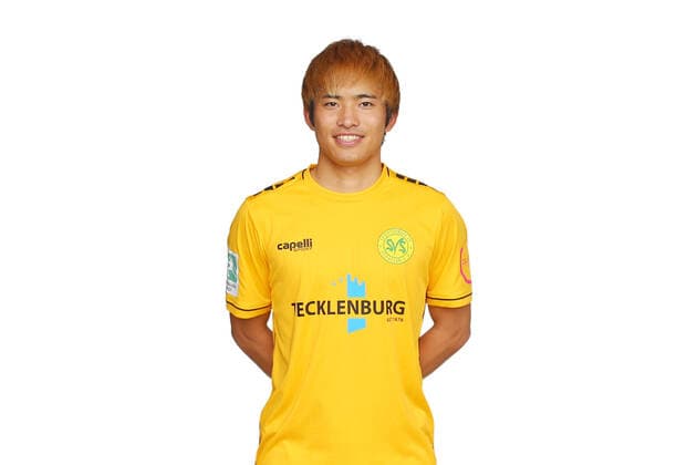 Straelen, Germany 22 October 2022 Regionalliga West 2022 2023 SV Straelen team shooting team photo Toshiaki Miyamoto SV Straelen Tecklenburg stadium North Rhine Westphalia Copyright: xFotostandx xvanxderxVeldenx
