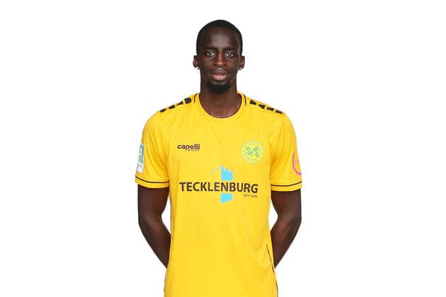 Straelen, Germany 22 October 2022 Regionalliga West 2022 2023 SV Straelen team shooting team photo Moulaye Abdel Aziz Ndiaye SV Straelen Tecklenburg stadium North Rhine Westphalia Copyright: xFotostandx xvanxderxVeldenx